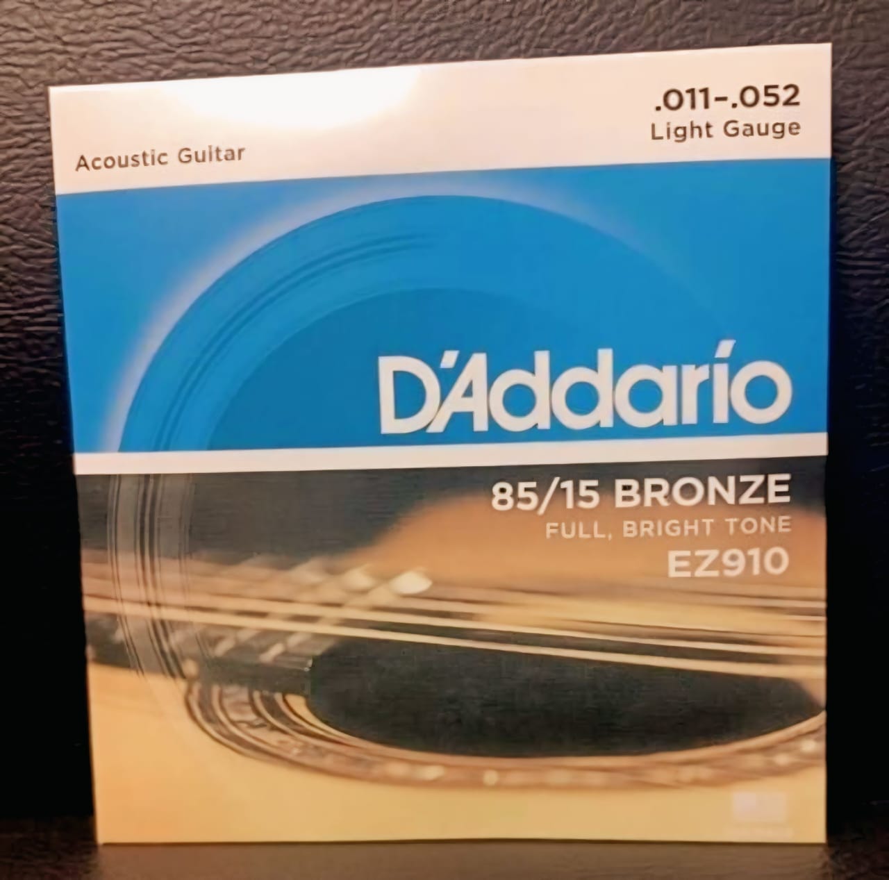 D’Addario EZ910 Light Gauge Acoustic Guitar String Set (0.011–0.052)